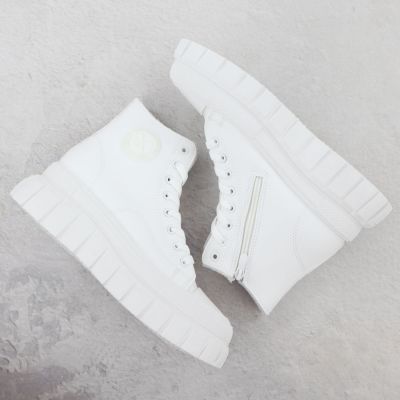 4. NEUHEITEN Sneakers auf der Plattform W 9152 EVE513