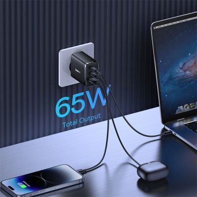 9. Baseus Cube Pro 65W GaN-Ladegerät 2x USB-C USB-A - Schwarz