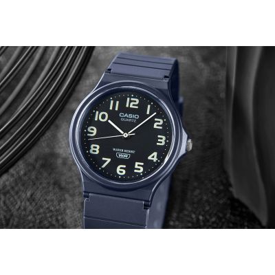 4. CASIO MQ-24UC-2BDF Uhr + Box