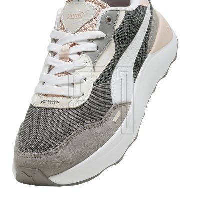 4. Puma Runtamed Plateauschuhe W 392324 09