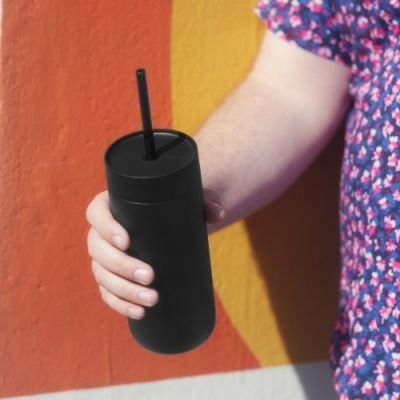 5. Carter Cold Tumbler Fellow 473 ml Thermobecher Schwarz