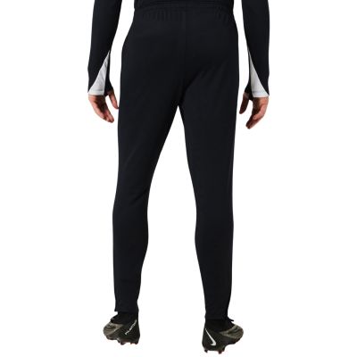 4. Nike Dri-FIT Strike 24 Herrenhose Schwarz FD7574 010