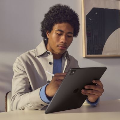 4. Apple iPad Pro, Apple M, 512 GB, 27,9 cm (11 Zoll), 12 GB RAM, Wi-Fi 7 (802.11be), iPadOS 26, Schwarz