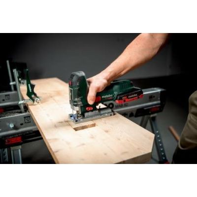 2. Metabo ST 18 LT 130 BL Akku-Stichsäge