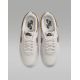 4. NIKE WMNS AIR JORDAN SKYLINE LOW LE Damenschuhe (IQ6586-100)