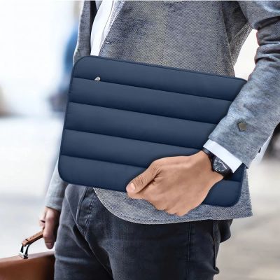 13. Tech-Protett Flauschige Laptoptasche 13-14 - Marineblau