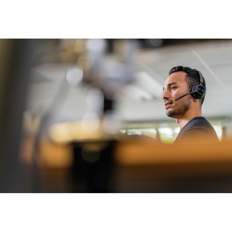 69. POLY Voyager 4320 Microsoft Teams-zertifiziertes USB-C-Headset + BT700-Adapter