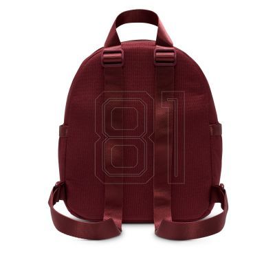 3. Nike Sportswear Futura 365 Rucksack CW9301-619