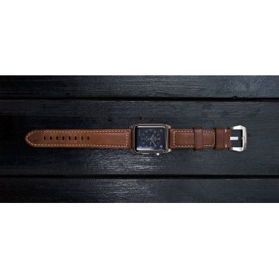 11. Nomad NM1A4RST00 Smart-Armband aus braunem Leder