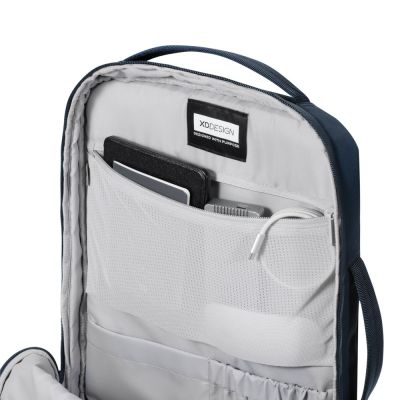 25. XD DESIGN AIR RUCKSACK MARINEBLAU P706.3225