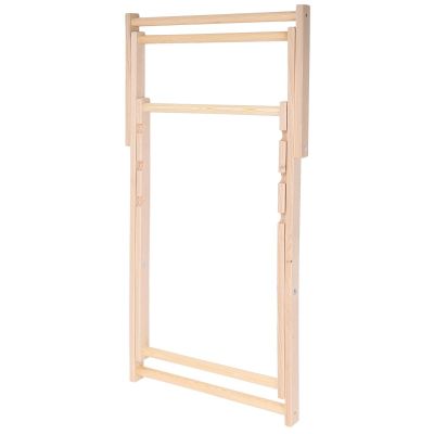 8. KLASSISCHER GRÜNER HOLZ-TERRASSENSTUHL