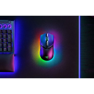 6. Razer Cobra Pro Gaming-Maus, rechte Seite, kabellos (RF), Bluetooth, USB Typ-C, optisch, 30.000 DPI