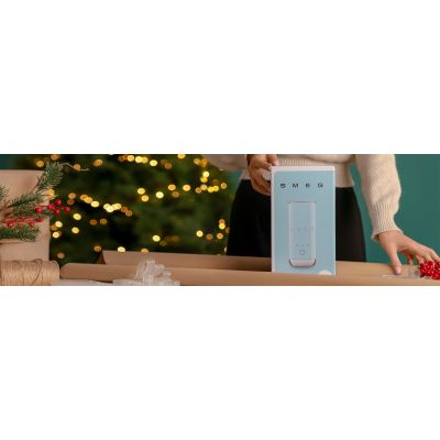 5. Smeg MFF02PBEU Milchaufschäumer/Milchwärmer, automatischer Milchaufschäumer/Milchwärmer, blau