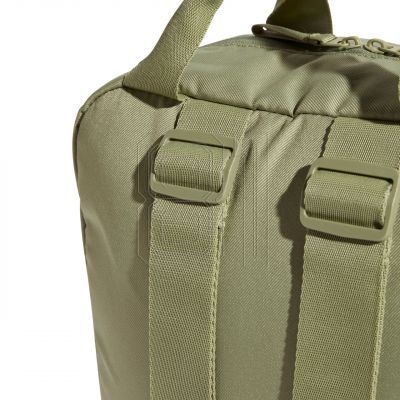 5. adidas Prime IX6564 Rucksack