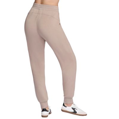 3. Skechers Skechluxe Elevate Jogger Pant PT149-TPBR Beige L