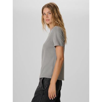 4. Locker geschnittenes Damen-T-Shirt mit Aufdruck 4F 4FKAW26TTSHF4502-26S