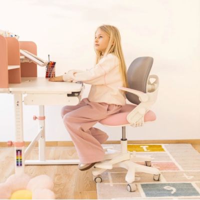 3. Schreibtisch Study 5.0 Pink