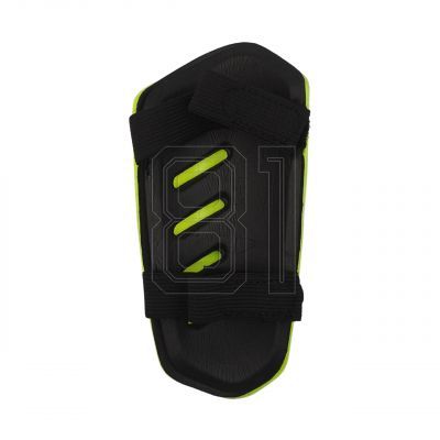 2. Puma Ultra Light Strap 30992 02 Football Shin Guards