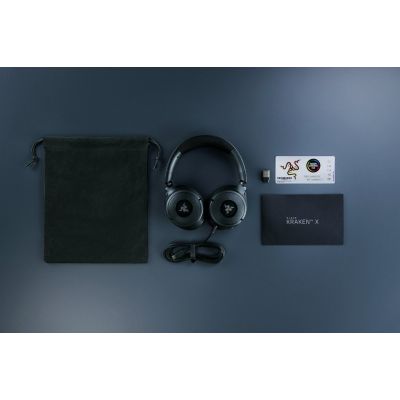 9. Razer Kraken V4 X Kabelgebundenes Gaming-Headset mit Kopfbügel, USB Typ-C / USB Typ-A, Schwarz