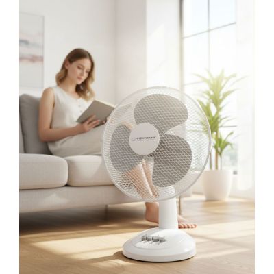 8. Esperanza Chinnok EHF003WE Tischventilator (weiß, grau)
