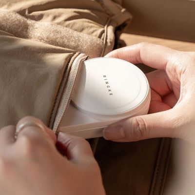 6. Ringke QI2.2 25W 3-in-1 Magnetisches MagSafe Induktionsladegerät – Weiß