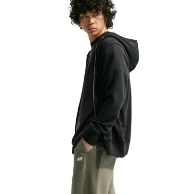 5. Nike Sportswear Club Herrenhose Olivgrün IO1376 222