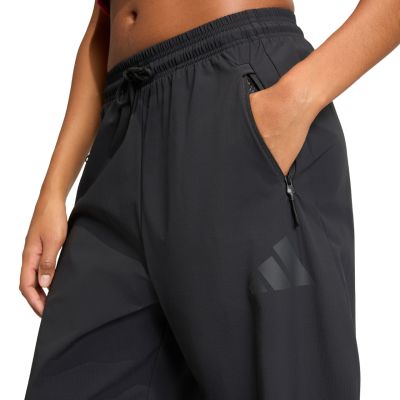4. adidas W ZNE Woven PT Damenhose Schwarz KD8477
