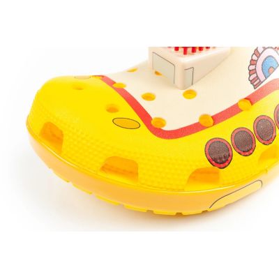 14. Crocs The Beatles Clogs für einen Rock M-Fan 210893-90H
