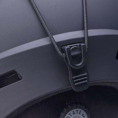 4. Leguanhelm Ibris 92800622357