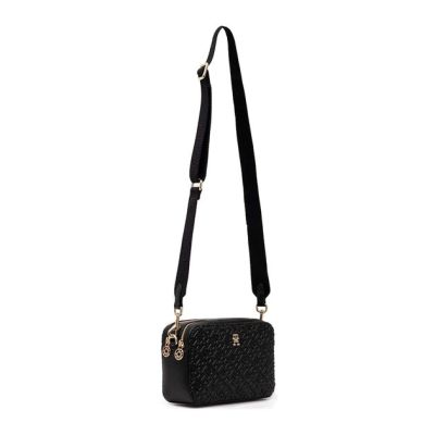 4. TOMMY HILFIGER CROSSBODY TH DISTINCT CAMERA BAG
