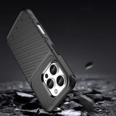 3. Thunder Case Silikonhülle für iPhone 16 Pro Max – Schwarz