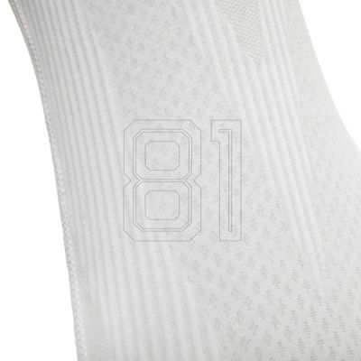 3. Adidas L/XL ADSL-13025WH compression sleeves