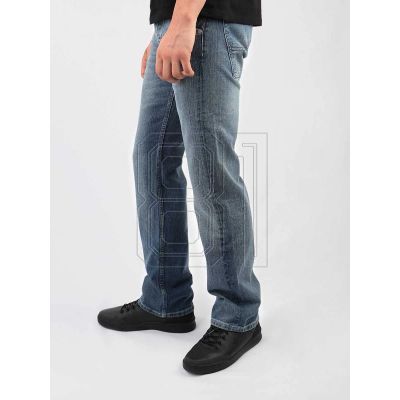 2. Lee Flint M 701ADPM Jeans