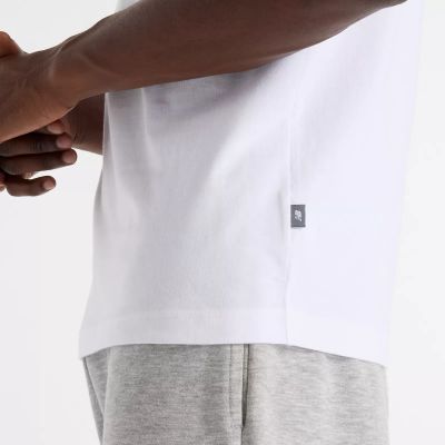 5. New Balance Sport Graphic T-Shirt M MT51940WT