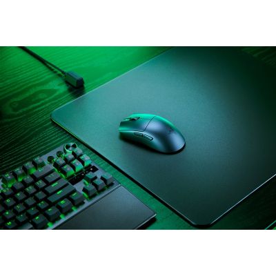 3. Razer Viper V3 Pro Gaming-Maus, kabellos (RF) + USB Typ-C, optisch, 35.000 DPI