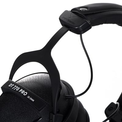 35. Beyerdynamic DT 770 PRO 32 OHM - Geschlossener Studio-Kopfhörer