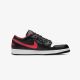 Air Jordan 1 LOW Sportschuhe in Schwarz/Feuerrot/Weiß - 553558-063