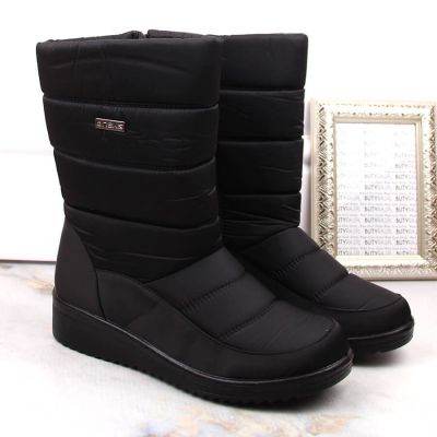 14. News W EVE436A hohe Stiefeletten schwarz
