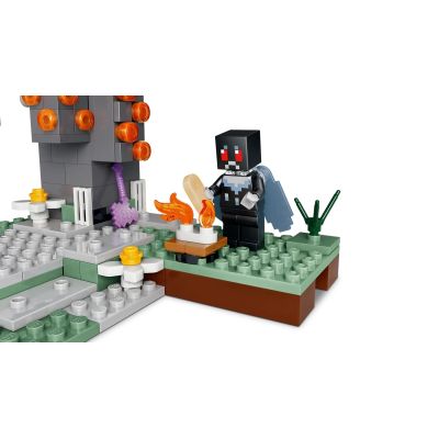 10. LEGO Minecraft 21586 Blasser Garten