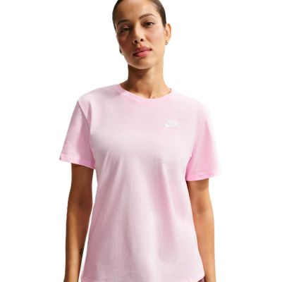 Nike Sportswear Club Essentials Damen-T-Shirt DX7902-663
