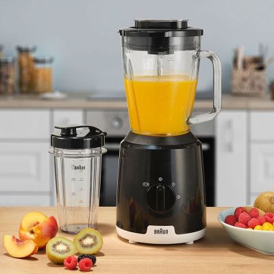 3. Braun JB1051BK PowerBlend 1 Küchenmaschine mit 1,5-Liter-Glasmixaufsatz und To-Go-Becher, Küchenhelfer zum Zerkleinern, Pürieren und Mixen, Eiscrushing, 2 Geschwindigkeitsstufen