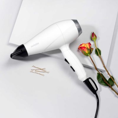 7. Babyliss 6704WE Haartrockner (2000W; weiß)