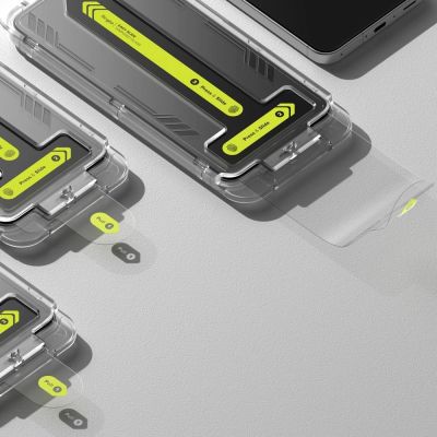 4. Ringke Easy Slide 2er-Pack Panzerglas für Samsung Galaxy A56 5G - Transparent