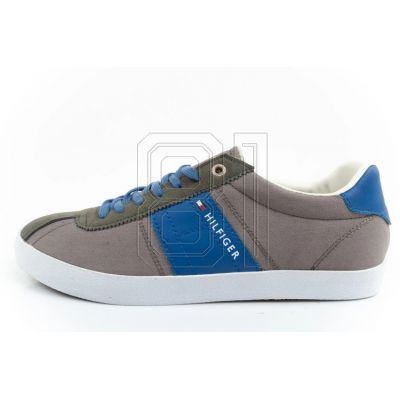 8. Tommy Hilfiger M FM56821095 039 Schuhe