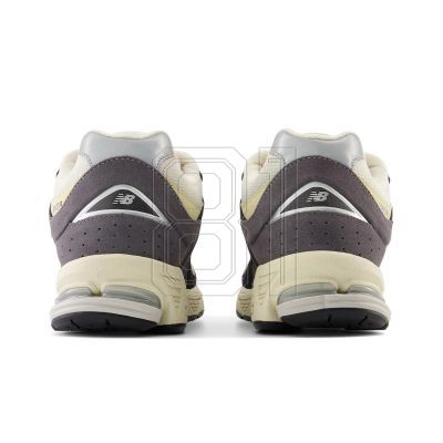 11. New Balance Sportschuhe M M2002RSH