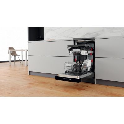 6. Freistehender Geschirrspüler WHIRLPOOL WSFO3T223PCX 10 Sets.