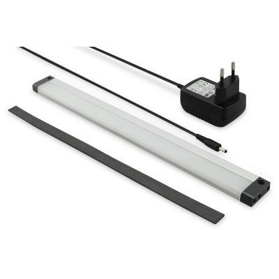 6. LED-Beleuchtungseinheit für Kleiderschränke mit automatischem Schalter und Magnetverschluss