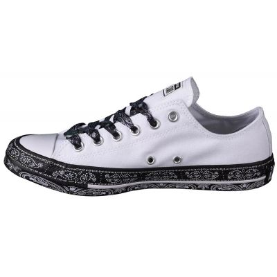 6. Converse X Miley Cyrus Chuck Taylor All Star M 162235C Schuhe