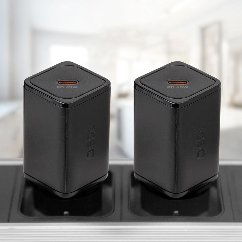 3. SBS TETRGAN1C65W 65-W-GaN-Wandladegerät mit Power Delivery – Schwarz
