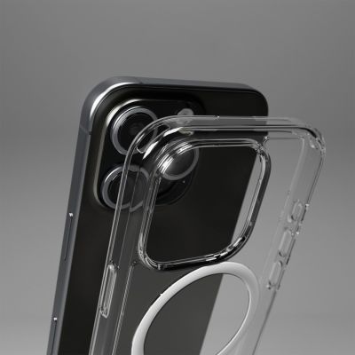5. SBS Extreme Mag D3O MagSafe Hülle für iPhone 16 Pro – transparent